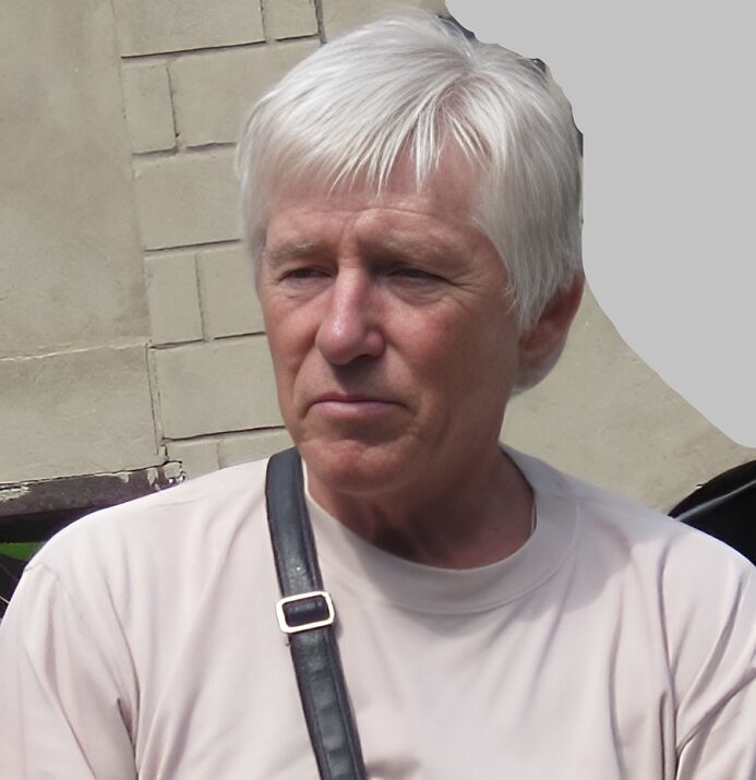  51077294  Evgeniy, 62 ,    