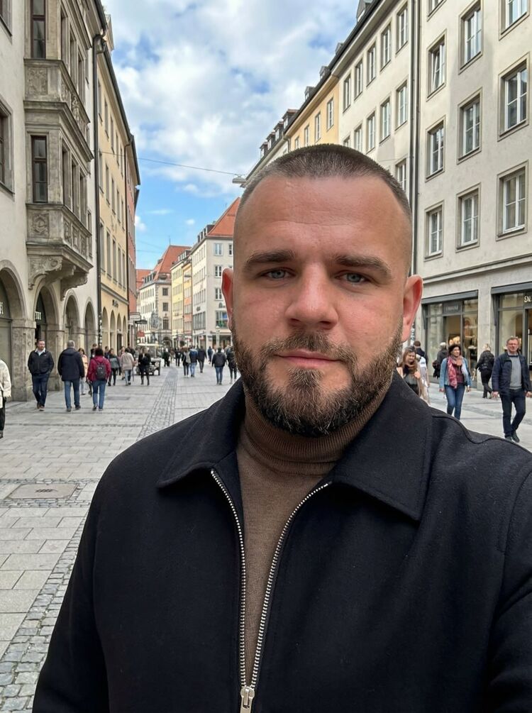 ���������� �����-���������, ���� ������� ���������, 42 ����, ������������ 