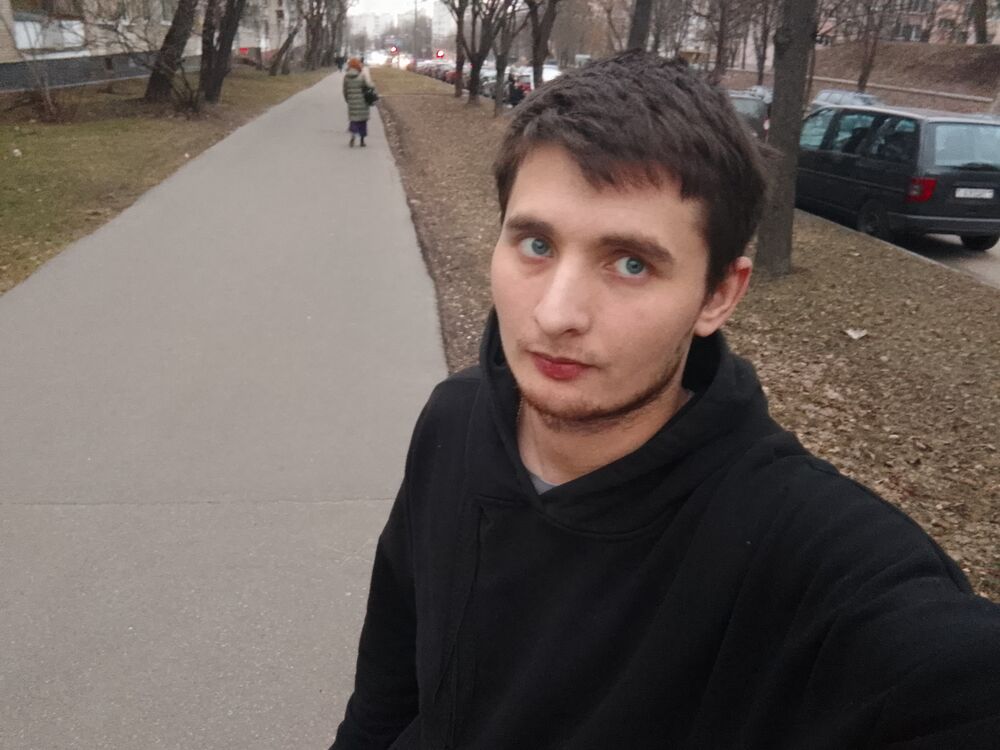  42019474  , 25 ,    