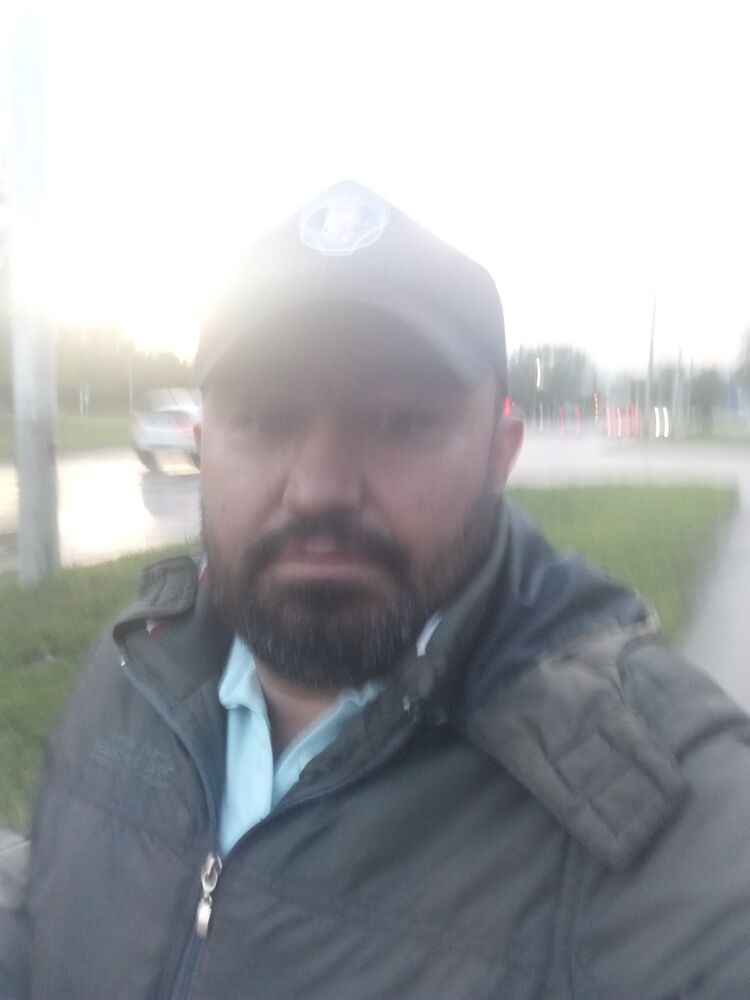  28749094  Nuri, 44 ,    