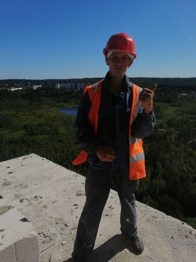  44369014  , 31 ,    -