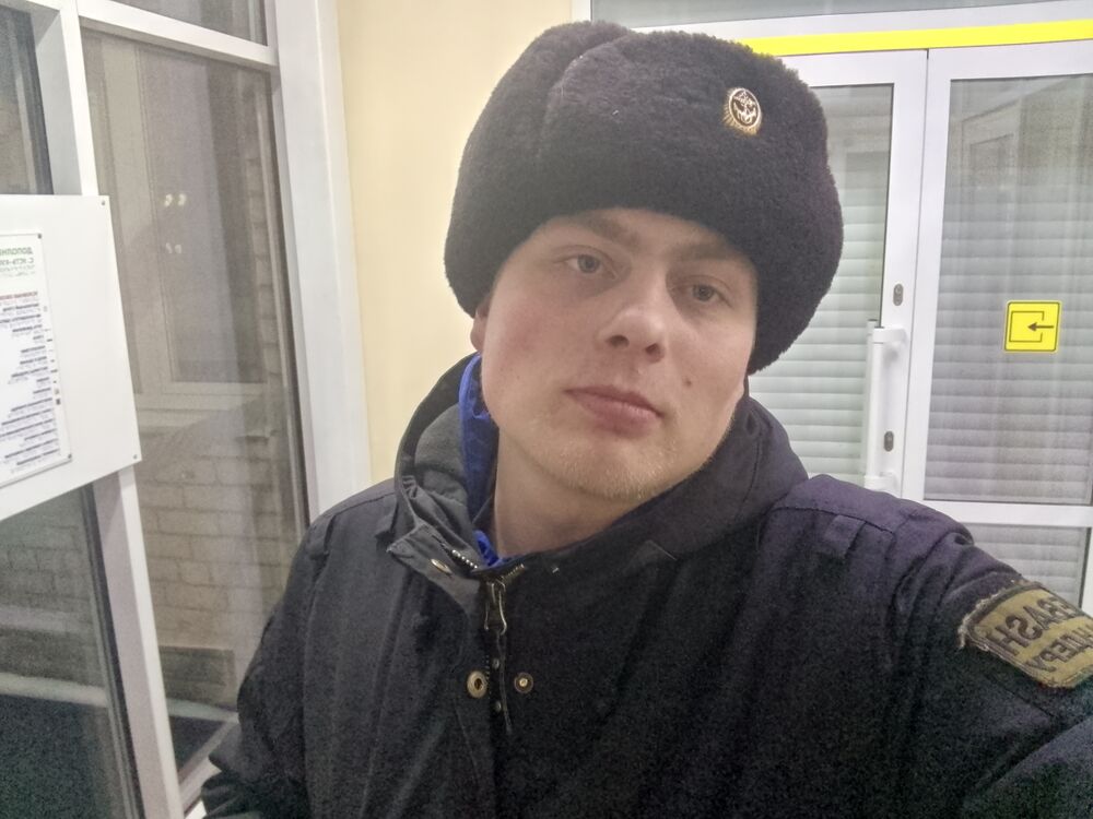  46050824  Ruslan, 21 ,    