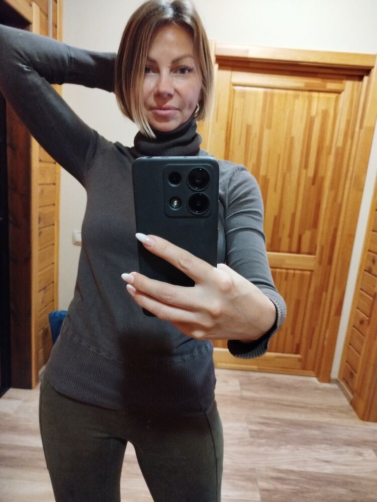  48767954  , 34 ,    