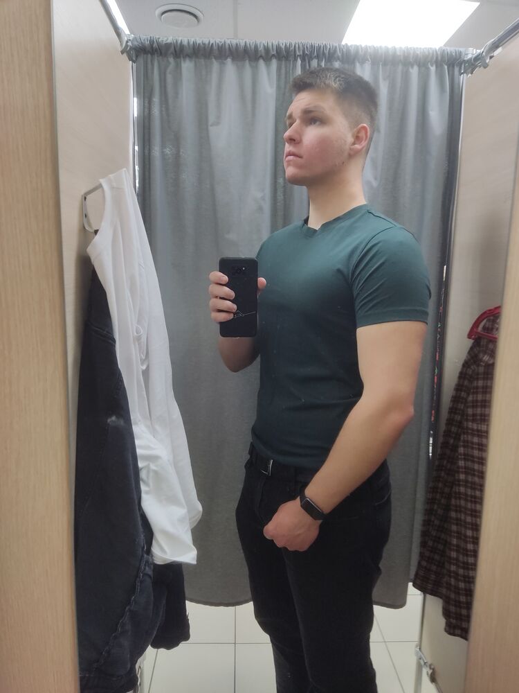  ,   Alex, 21 ,   ,   