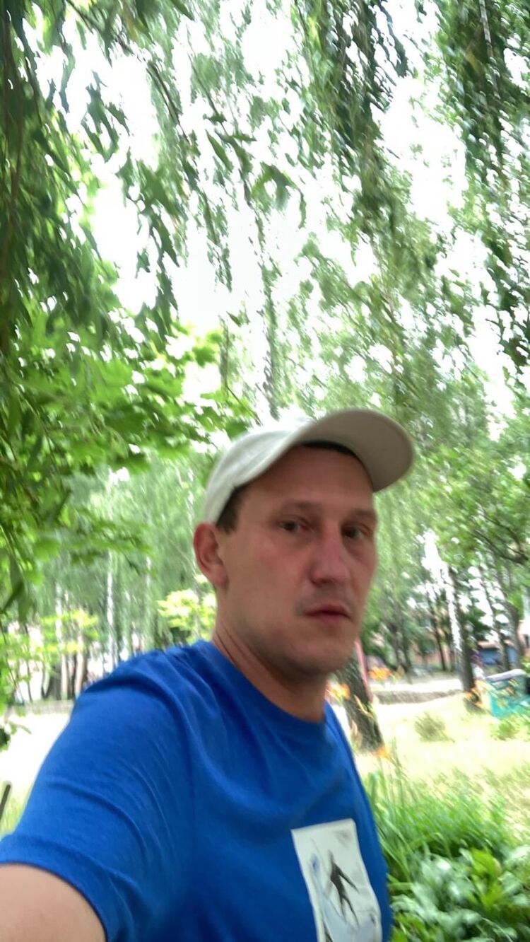  33437834  , 39 ,    