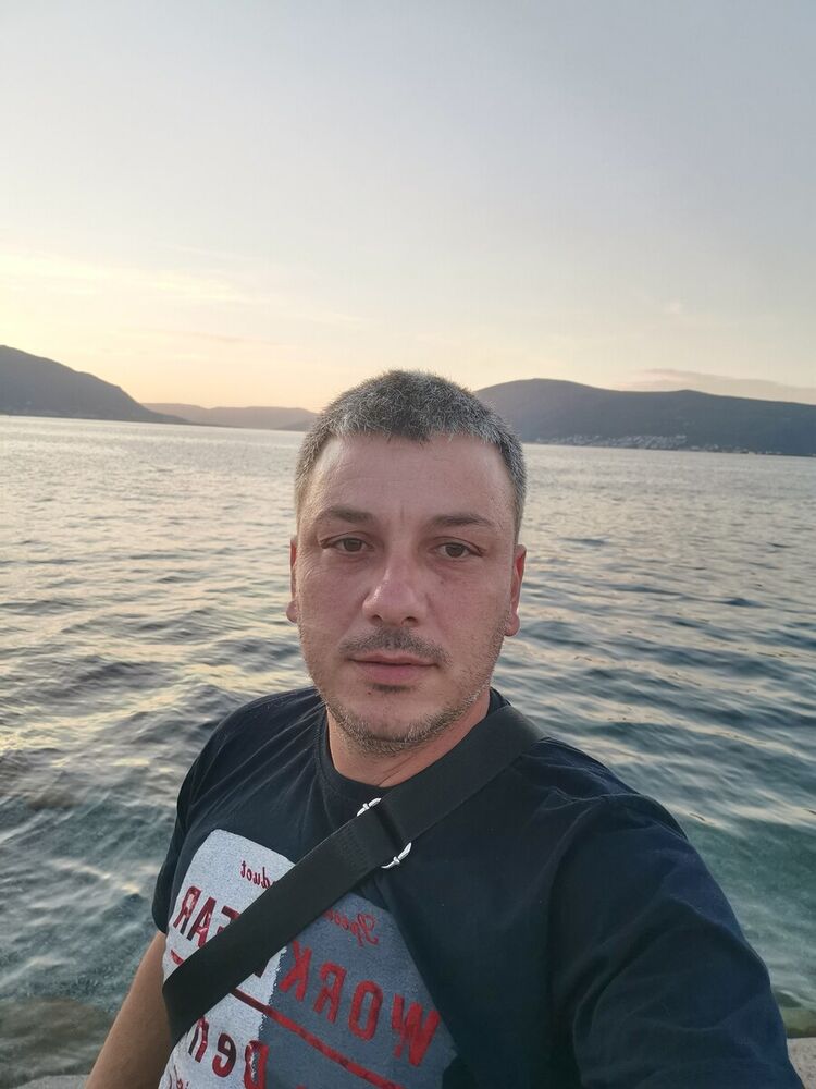  Podgorica,   Vesko, 43 ,   ,   , c 