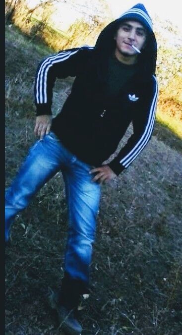  19837764  Tengizi, 31 ,    