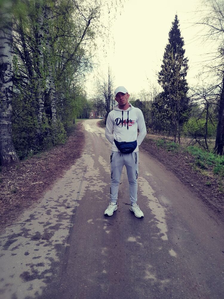 ���������� ������ ��������, ���� ������� Artem, 32 ����, ������������ ��� ������, ����� � ���������, c�������� ���������