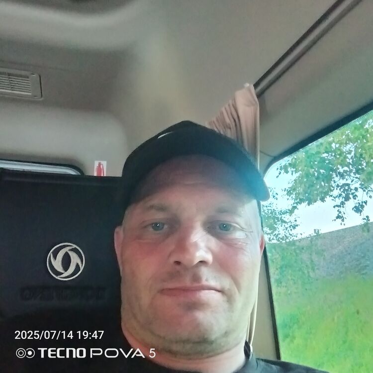  52903094  , 43 ,    