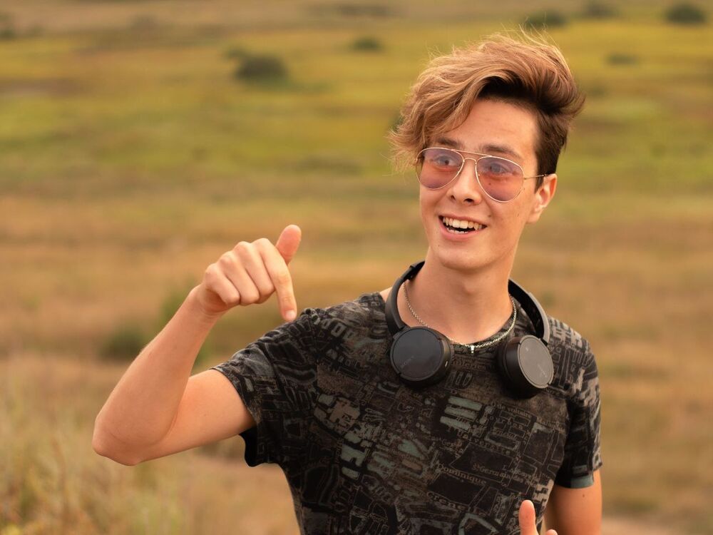  ,   , 22 ,   ,   