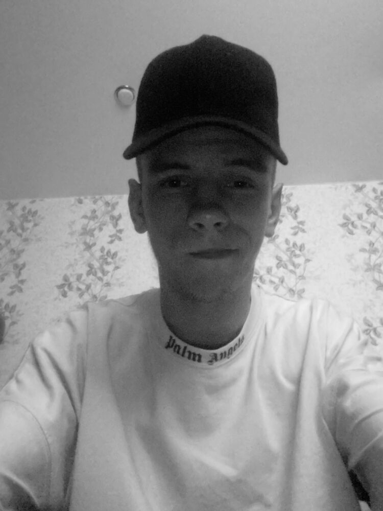  45186944  , 21 ,    
