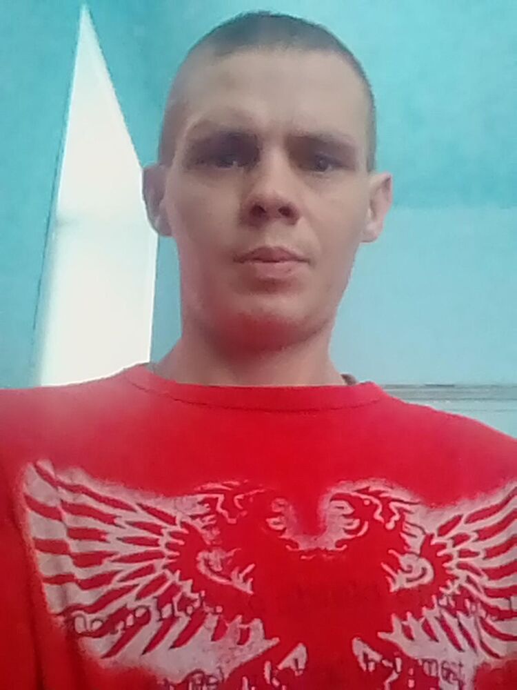  ,   Anton, 38 ,   