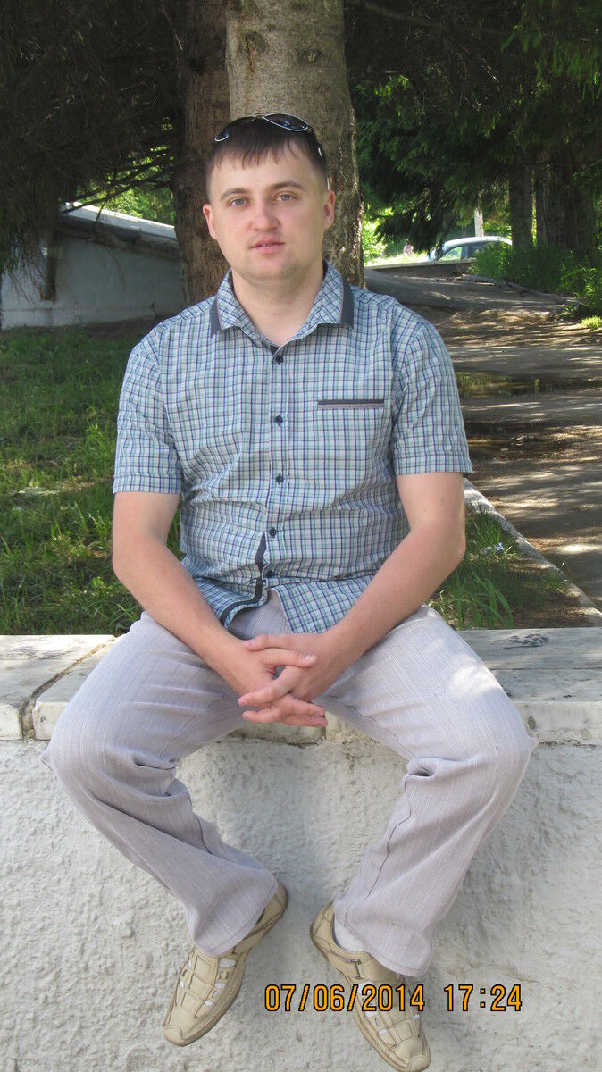  ,   Maks, 37 ,   ,   , c 