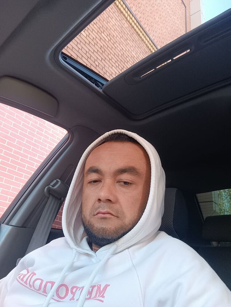  47585554  , 33 ,    