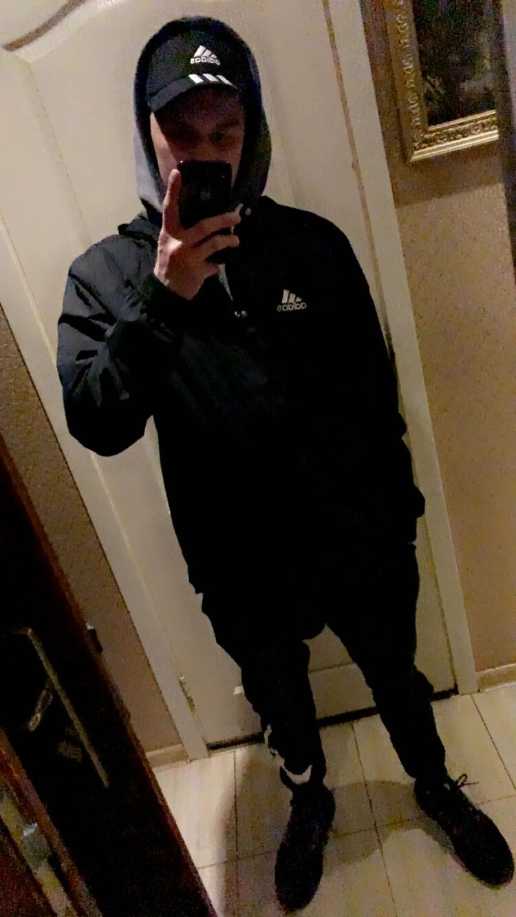  52513244  Andrey, 24 ,    