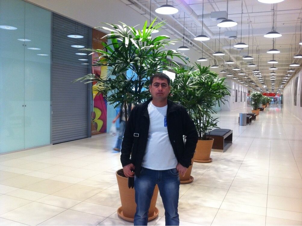  6471444  TIMUR, 43 ,    