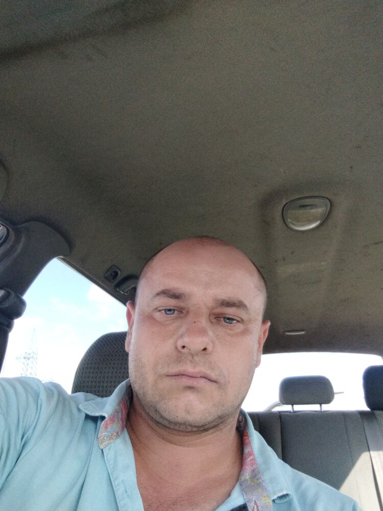  46893084  , 36 ,    