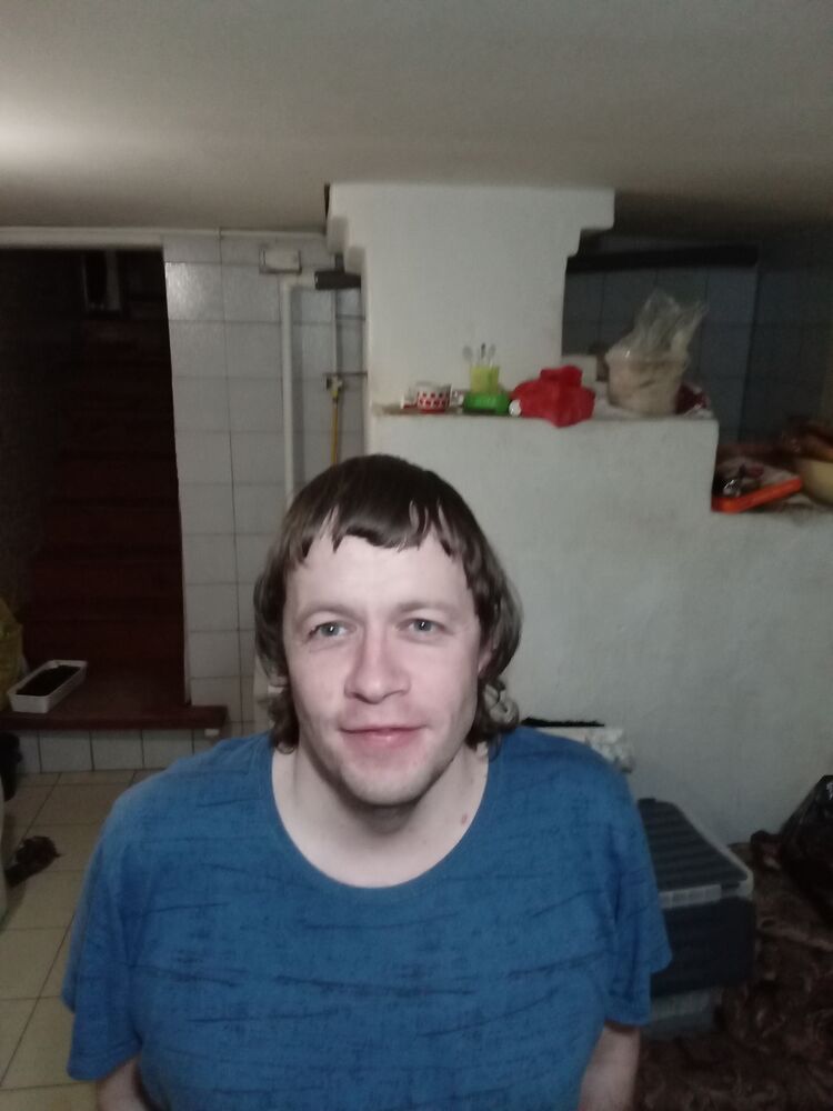  22608764  , 40 ,     