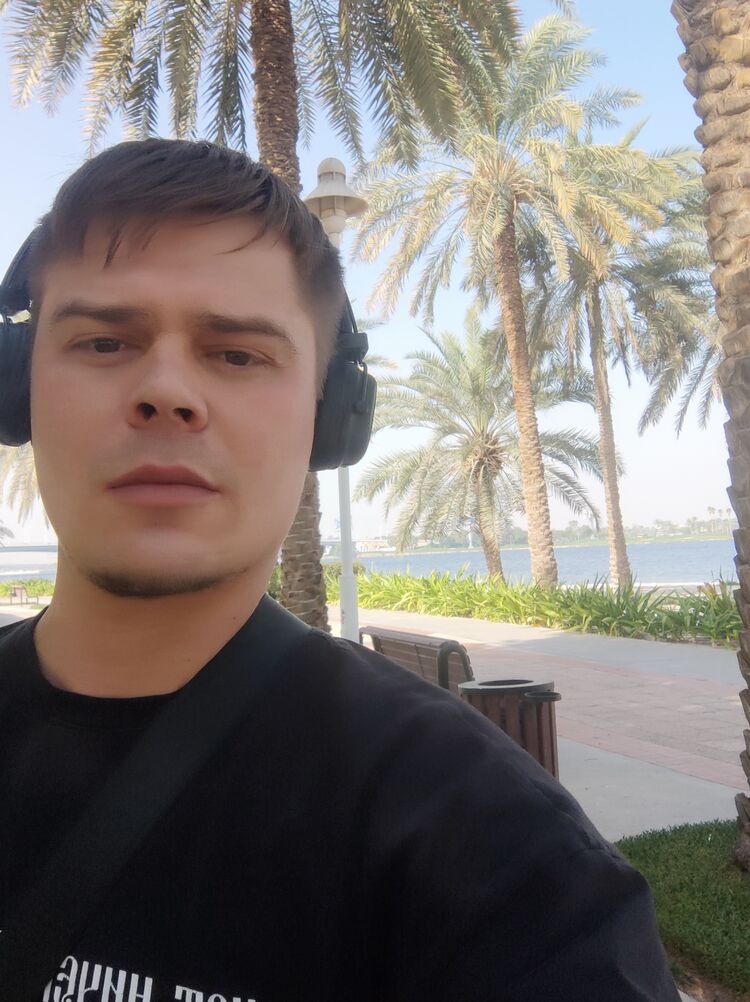  ,   Anatoly, 31 ,   ,   , c , 