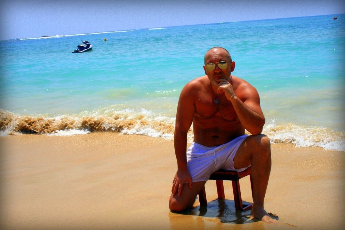  53086274  , 43 ,    -