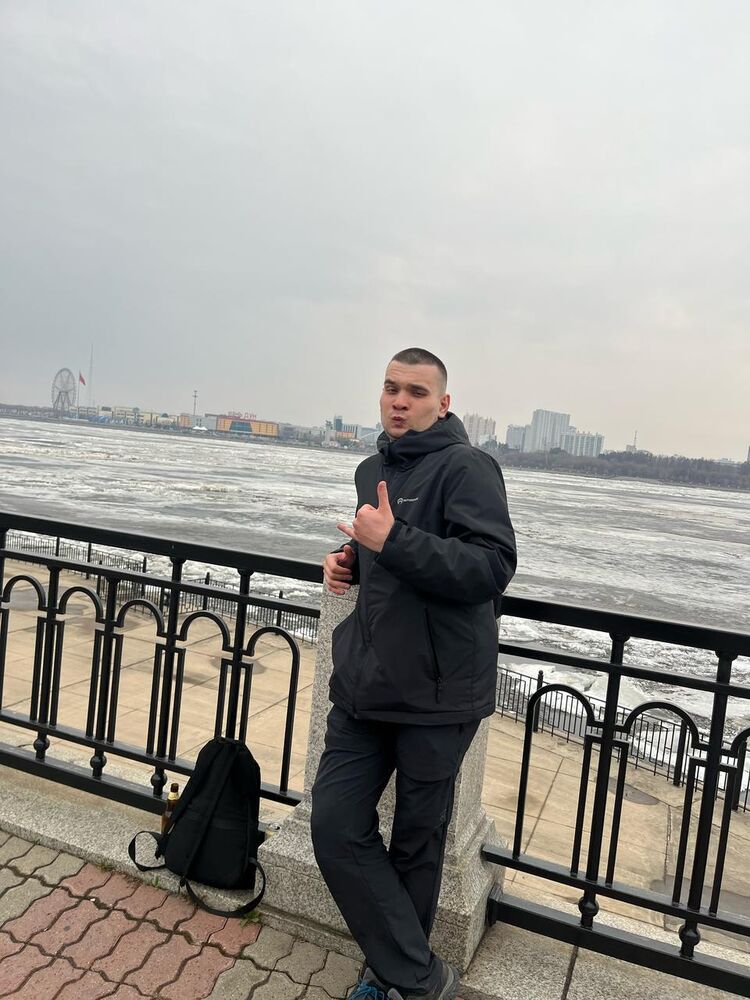  54269444  Albert Kraus, 25 ,    