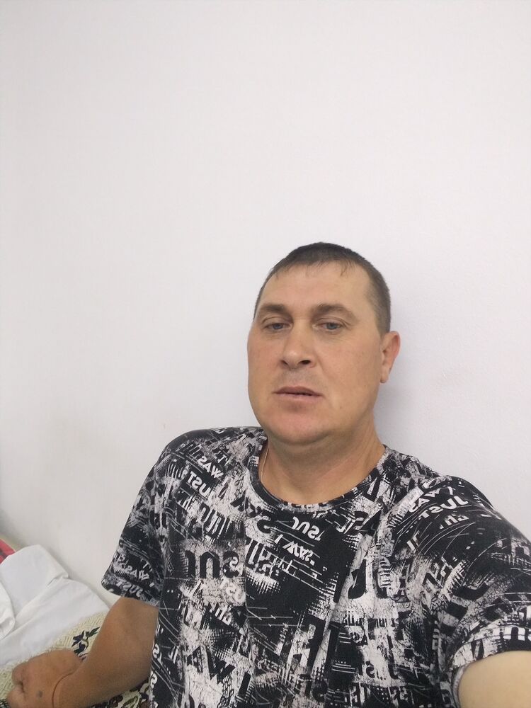  43681054  , 40 ,    