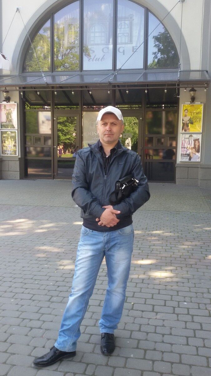  -,   Wasia, 48 ,   