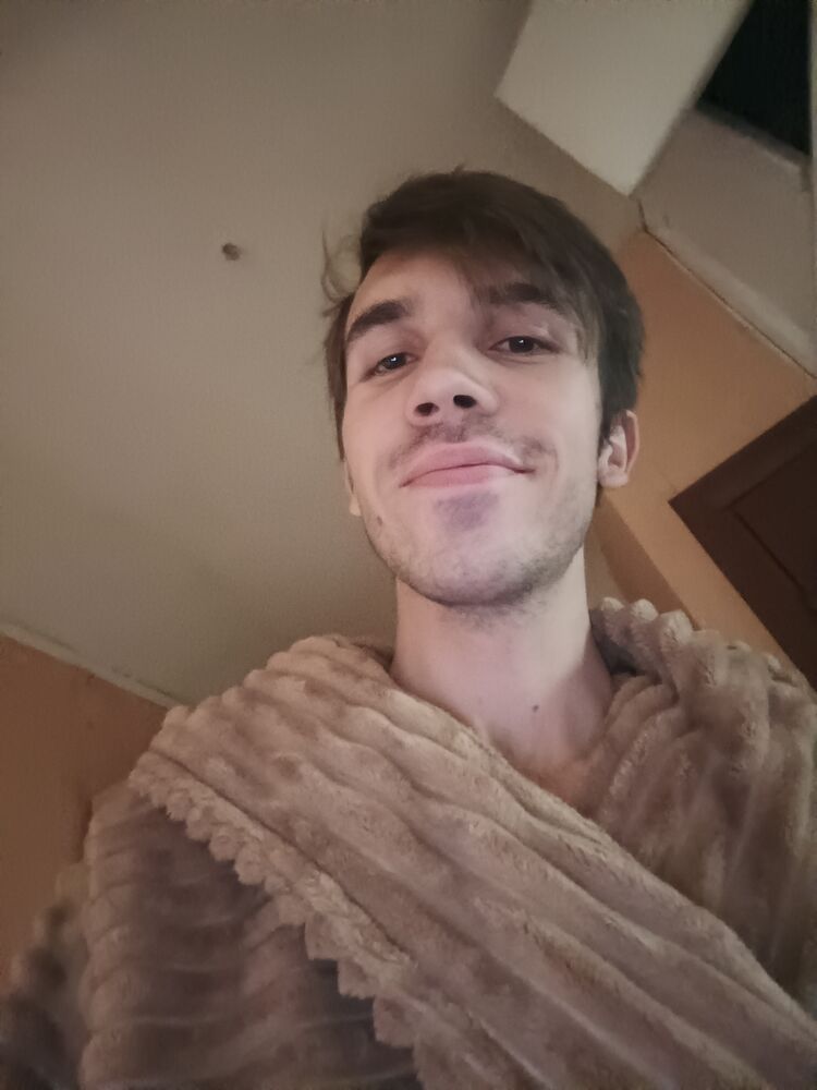  48144814  , 28 ,    --