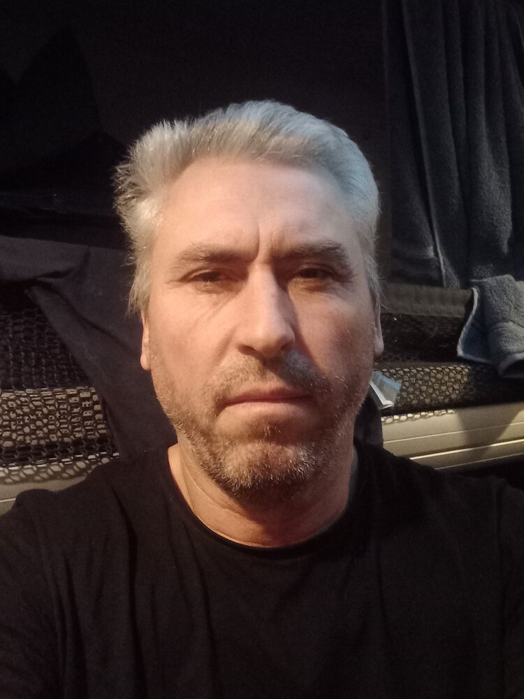  49129784  Dima, 49 ,    