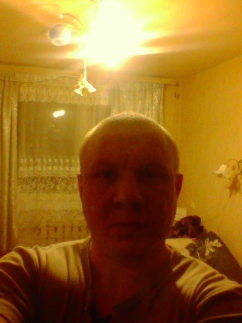  ,   Sasha, 46 ,   