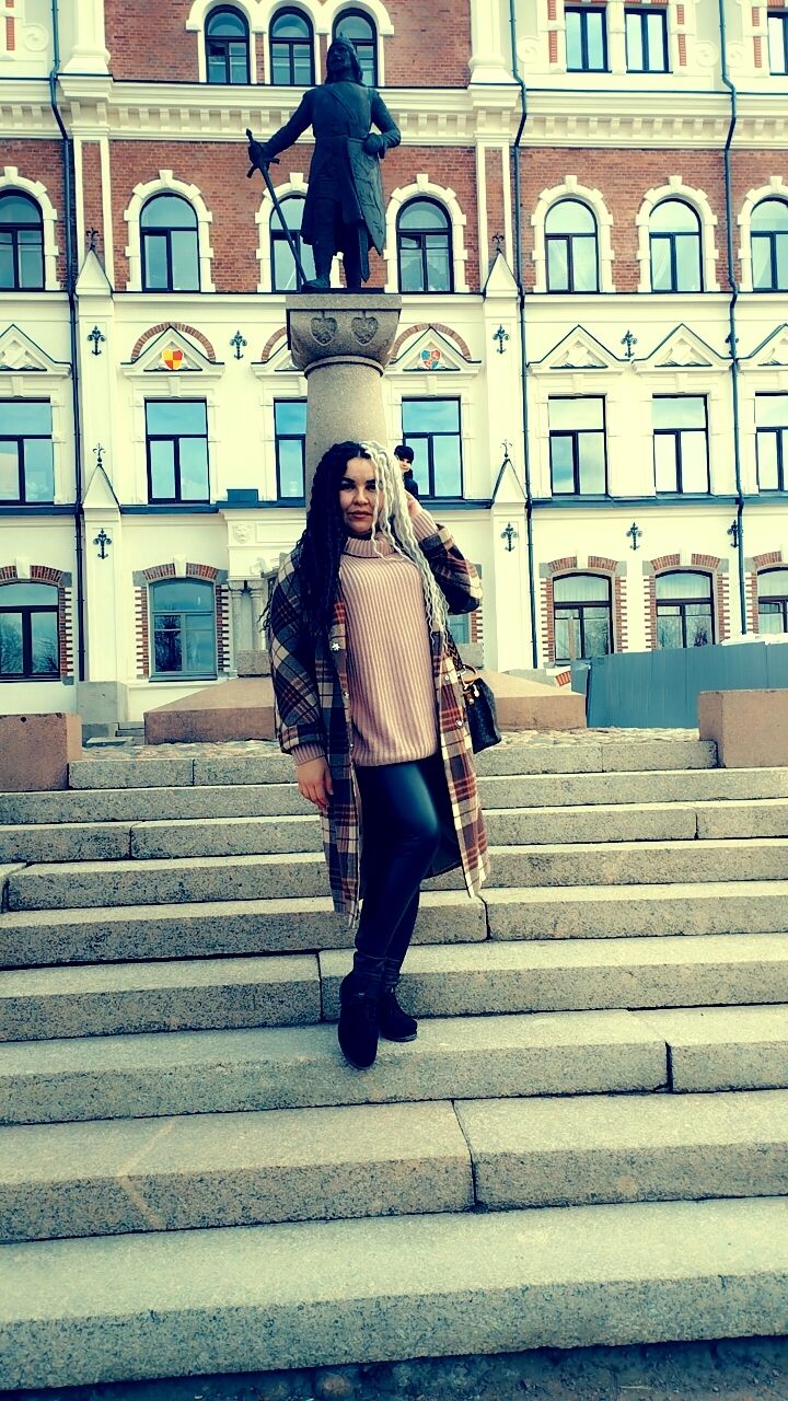  -,   , 32 ,     , c 