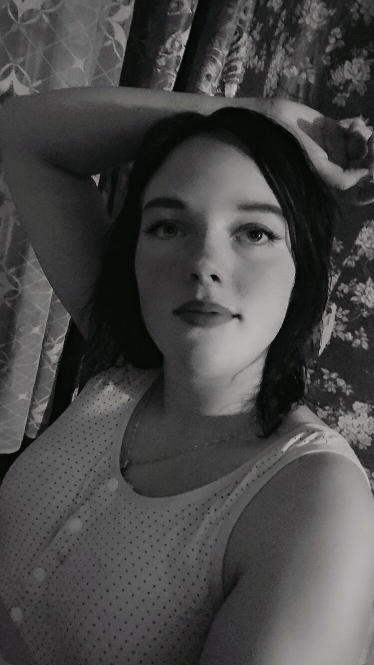  49676594  , 21 ,    