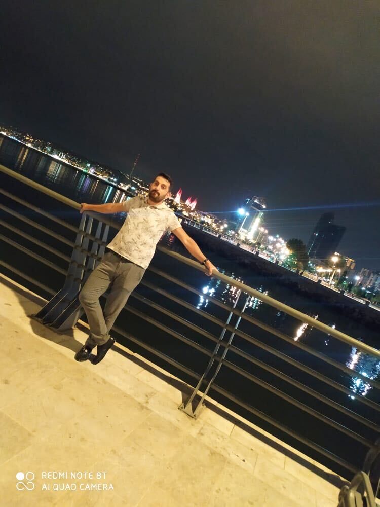  24496604  Huseynov, 40 ,    