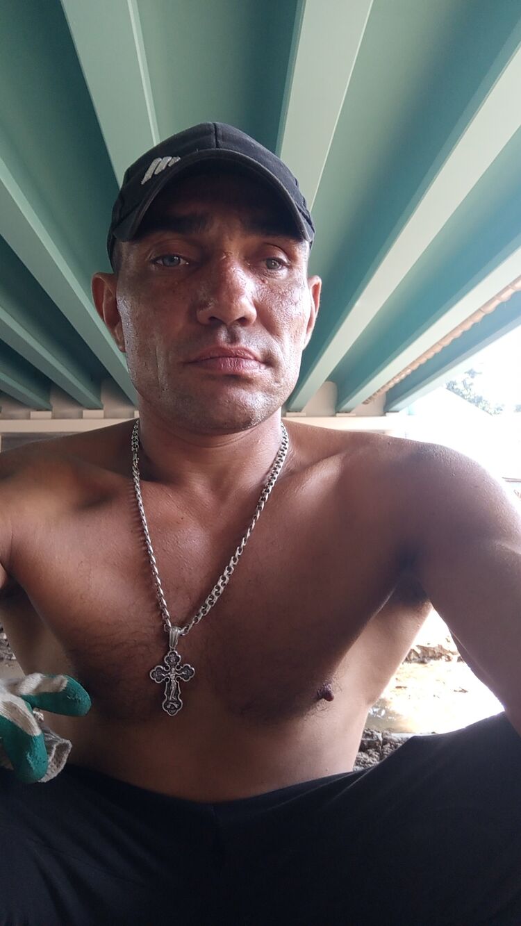  49774794  , 40 ,    