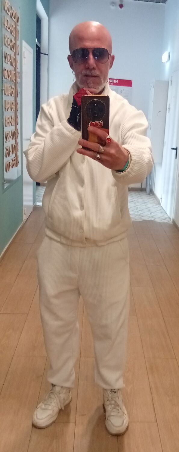 ���������� ������, ���� ������� Ali, 44 ����, ������������ ��� ������, ����� � ���������, c�������� ���������