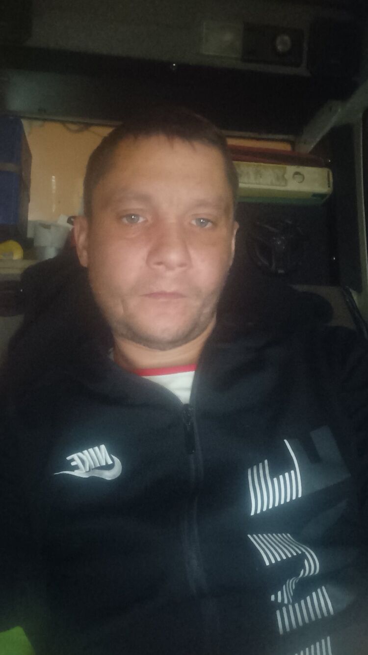  32517574  , 40 ,     