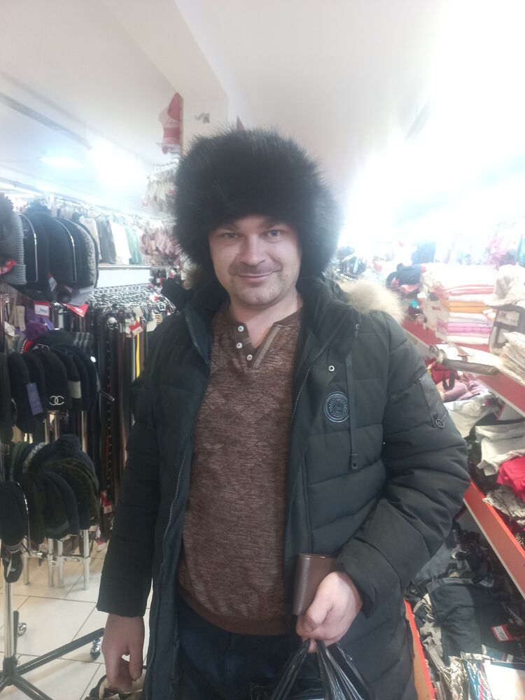  48228694  Yury, 31 ,    -