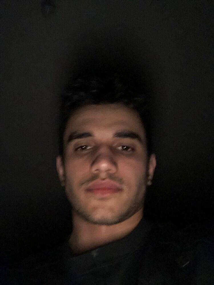  51977144  Yasin, 22 ,    