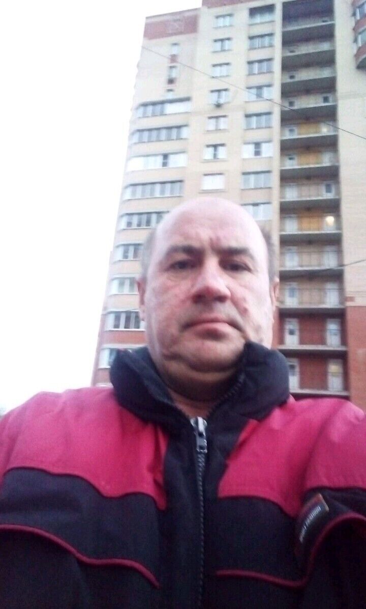  21439834  , 52 ,    
