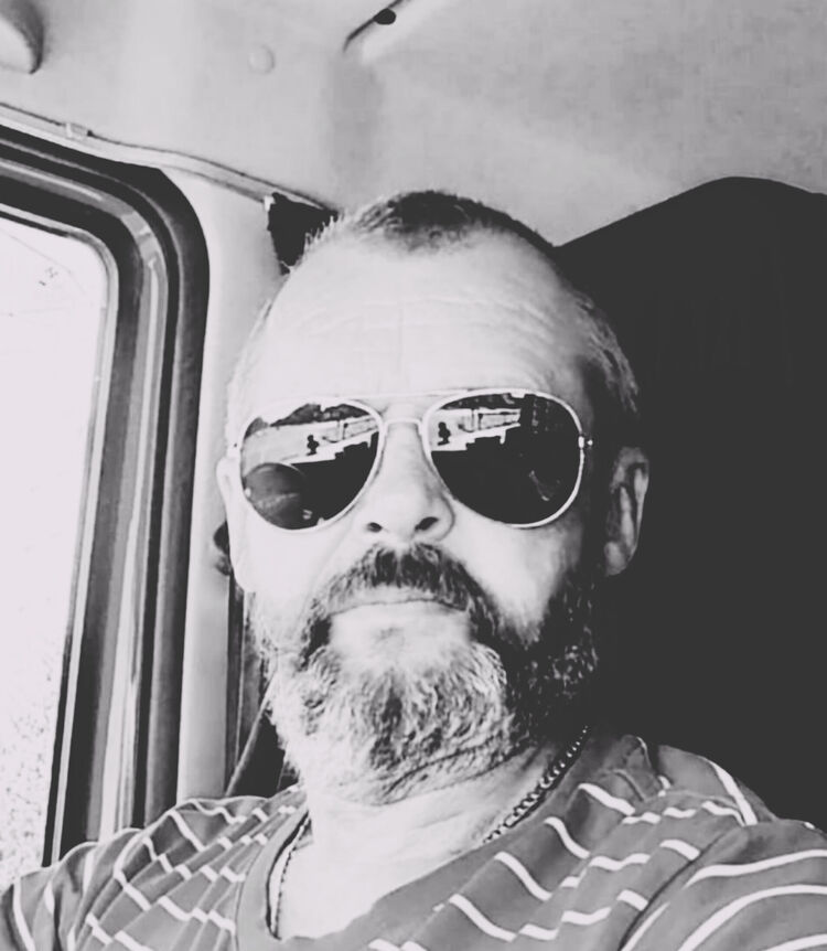  47181544  Aleksandr, 57 ,    