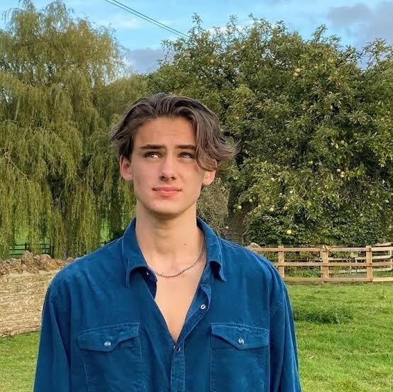 ���� 42738834 ����� ������, 20 ���, ���� ���������� � ������