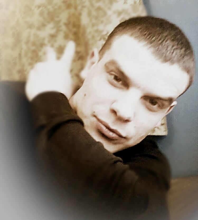  ,   Maks, 35 ,   ,   , c 