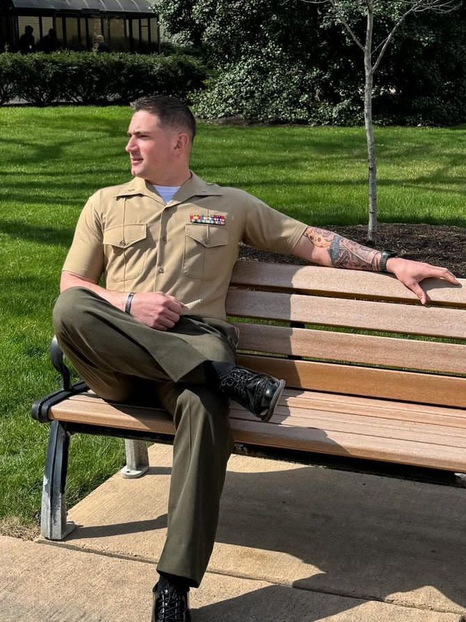 ���� 48132814 ������� Tyler Thomas, 43 ����, ���� ���������� � ������