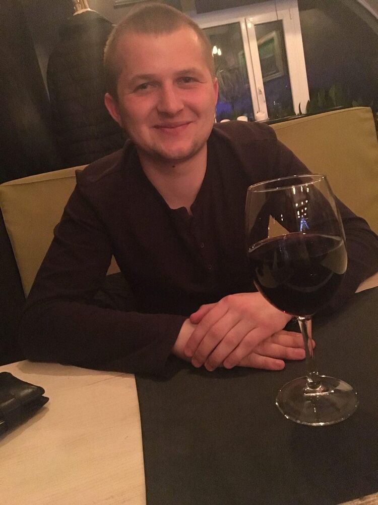  ,   Vlad, 30 ,   ,   , c 