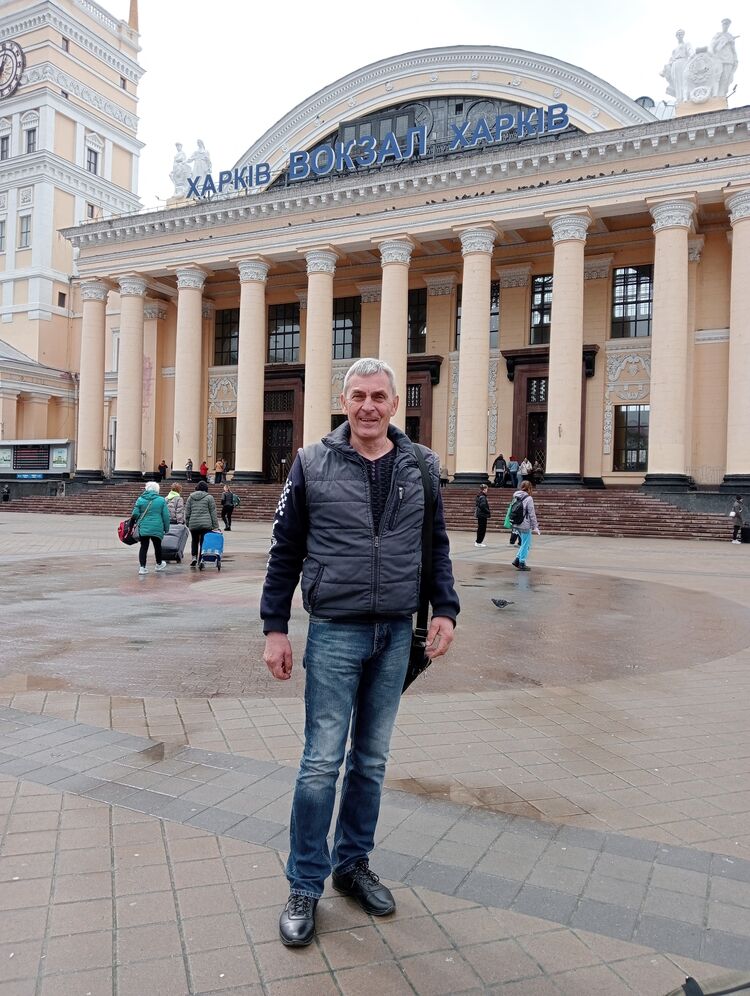 34012204  Vyacheslav, 58 ,    