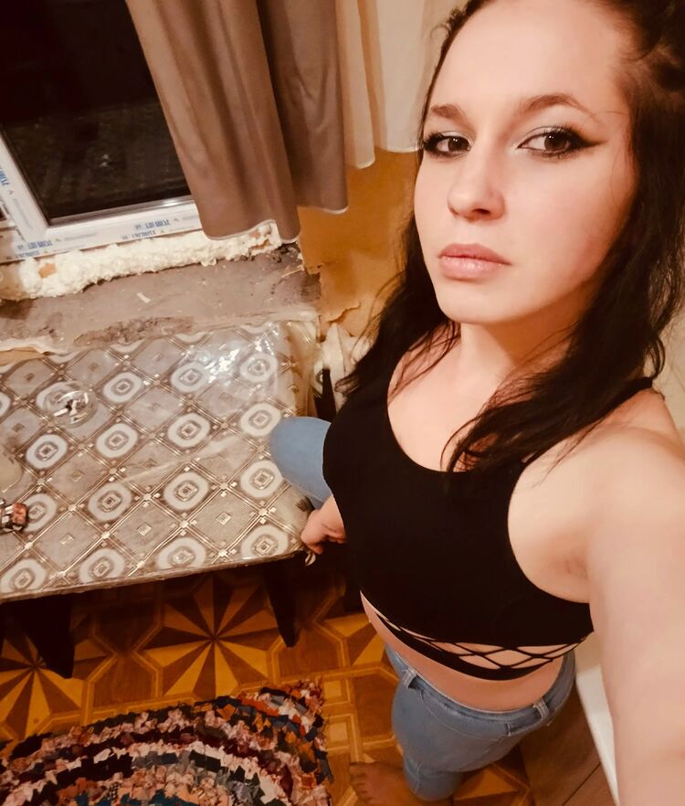  47964774  Vitalina, 26 ,    