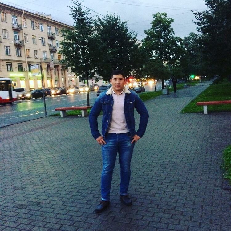  -,   , 33 ,   