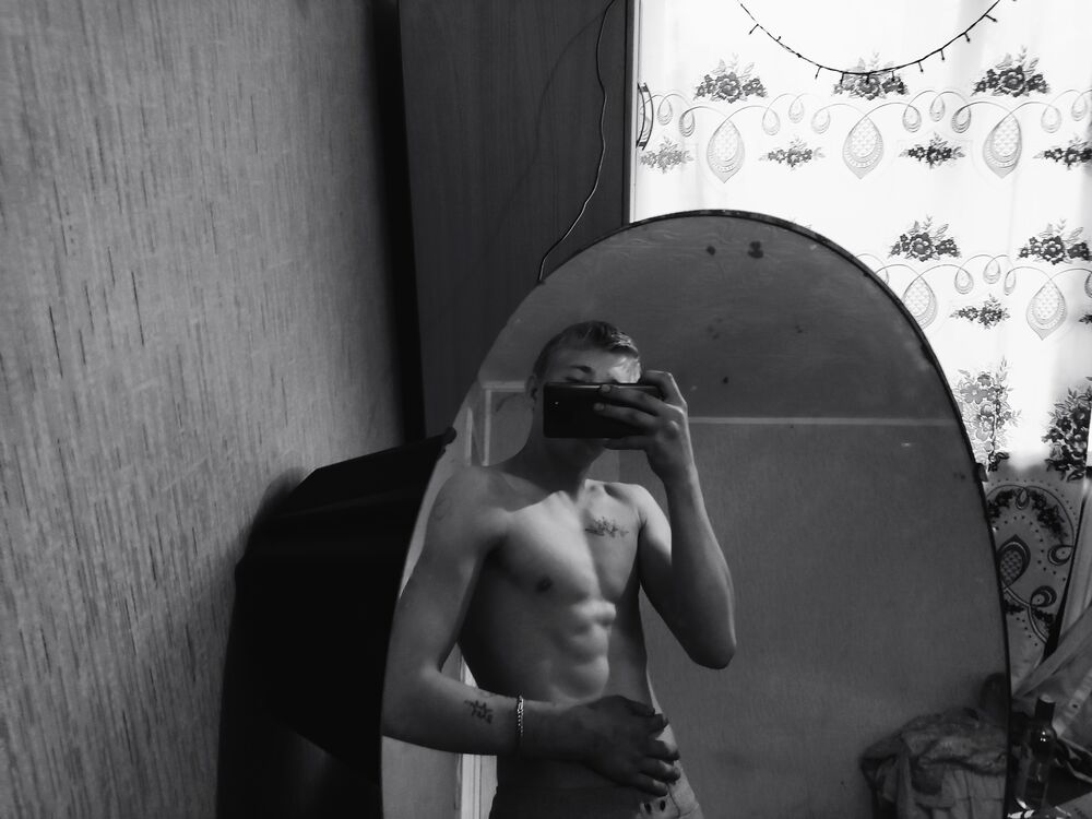   ,   , 19 ,   c 