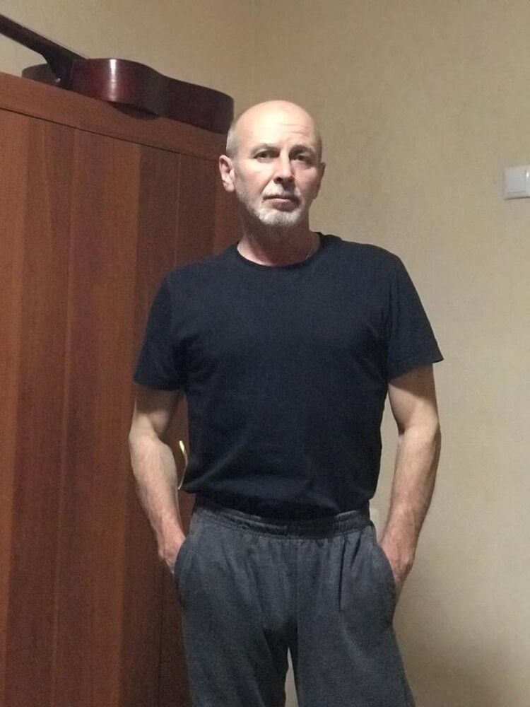  22839744  , 62 ,     