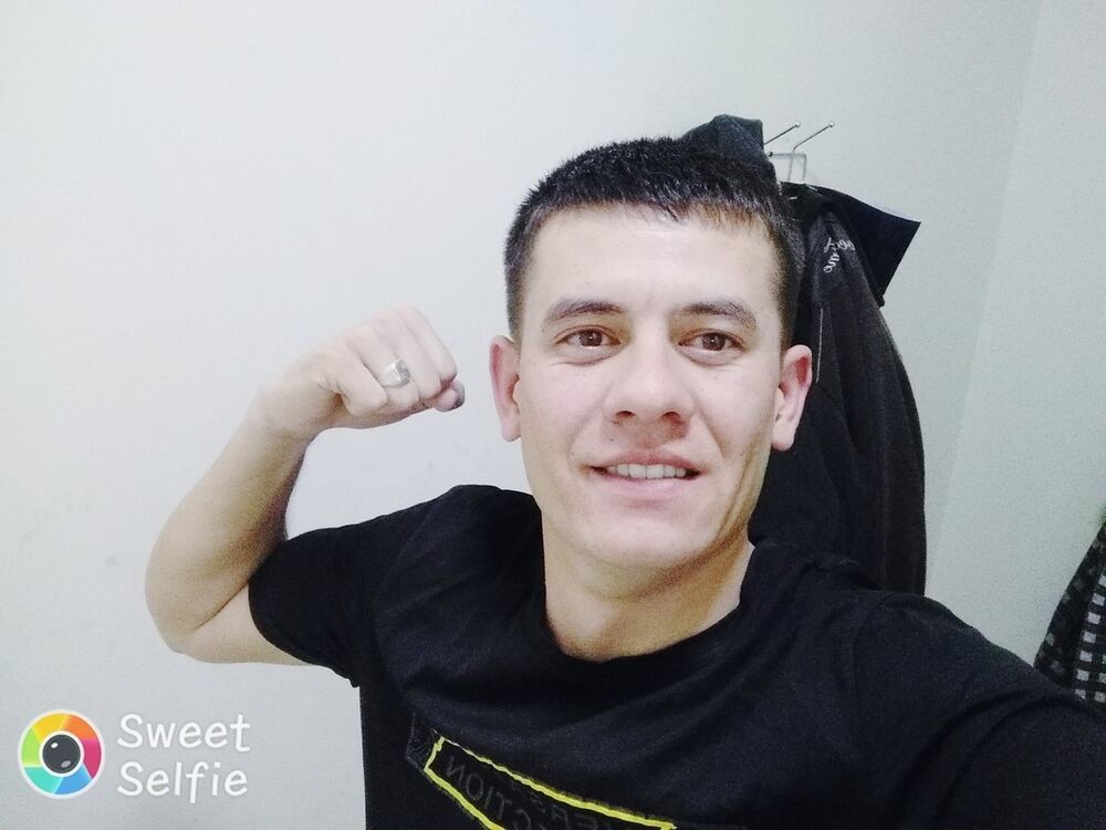  19865354  Tolqinbek, 32 ,    